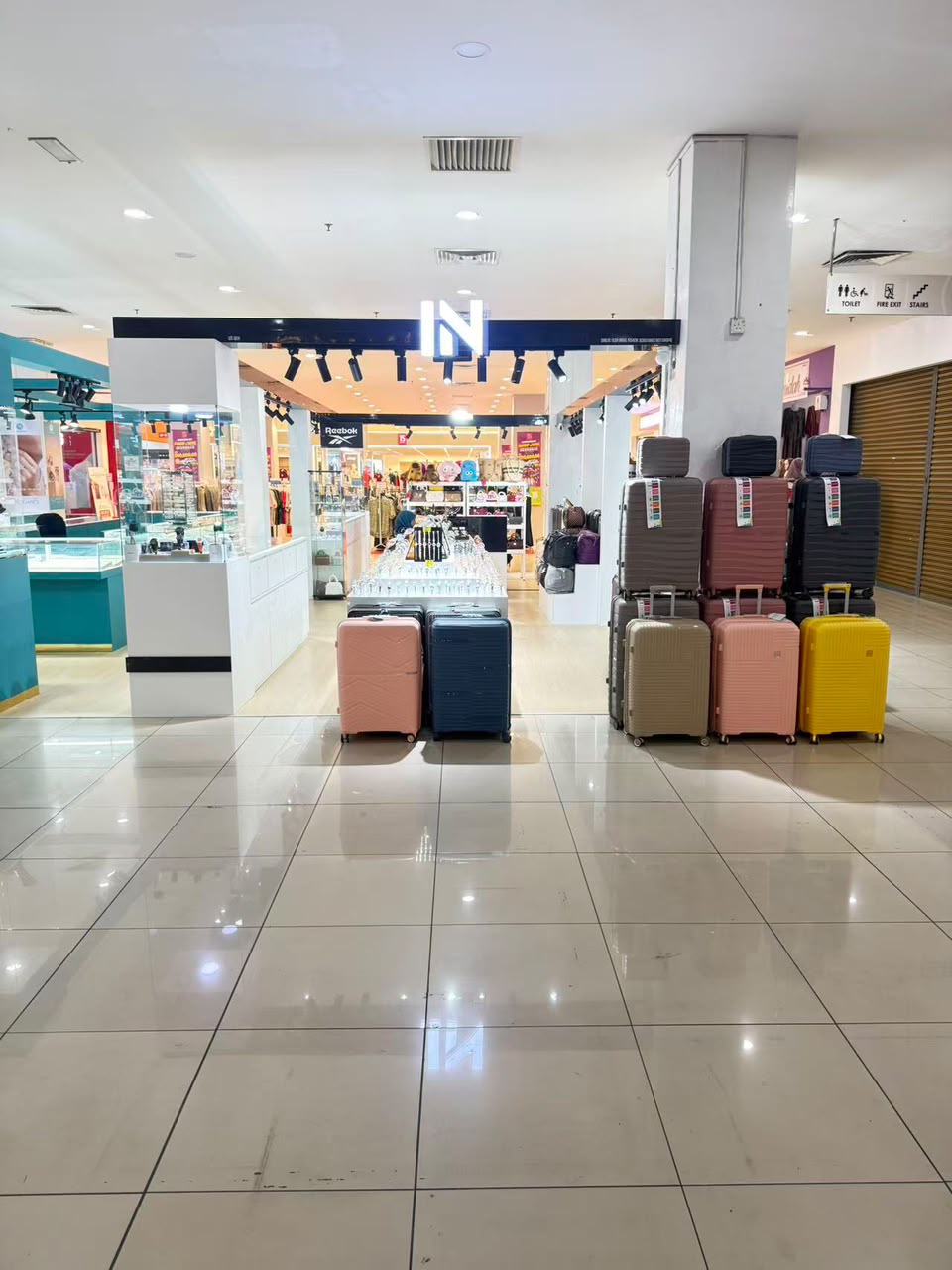 In Fashion Segamat Central shop and luggage display